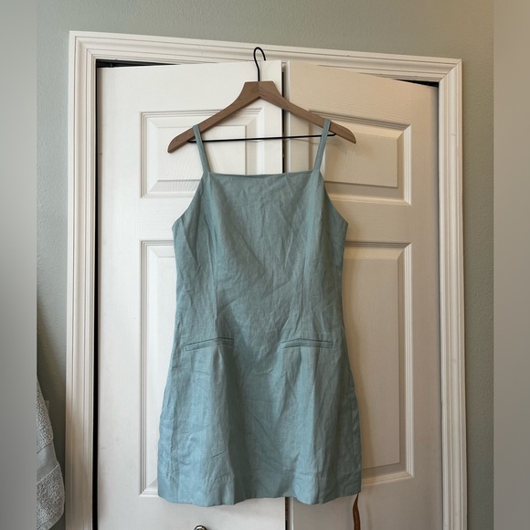 Reformation Phillipa Linen dress in Aquamarine NWT - Picture 8 of 12